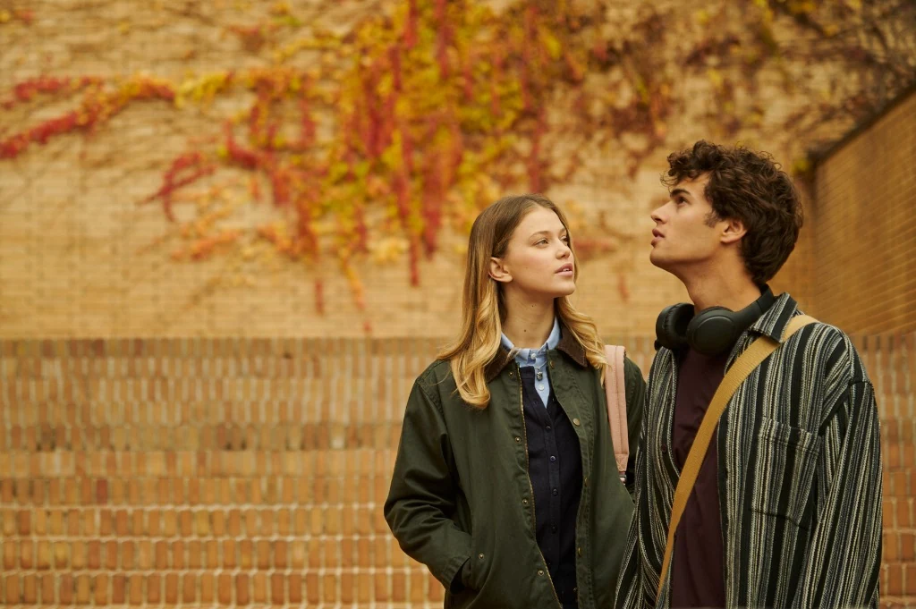 I due giovani protagonisti del film Un altro giorno insieme di Alessandro Guida